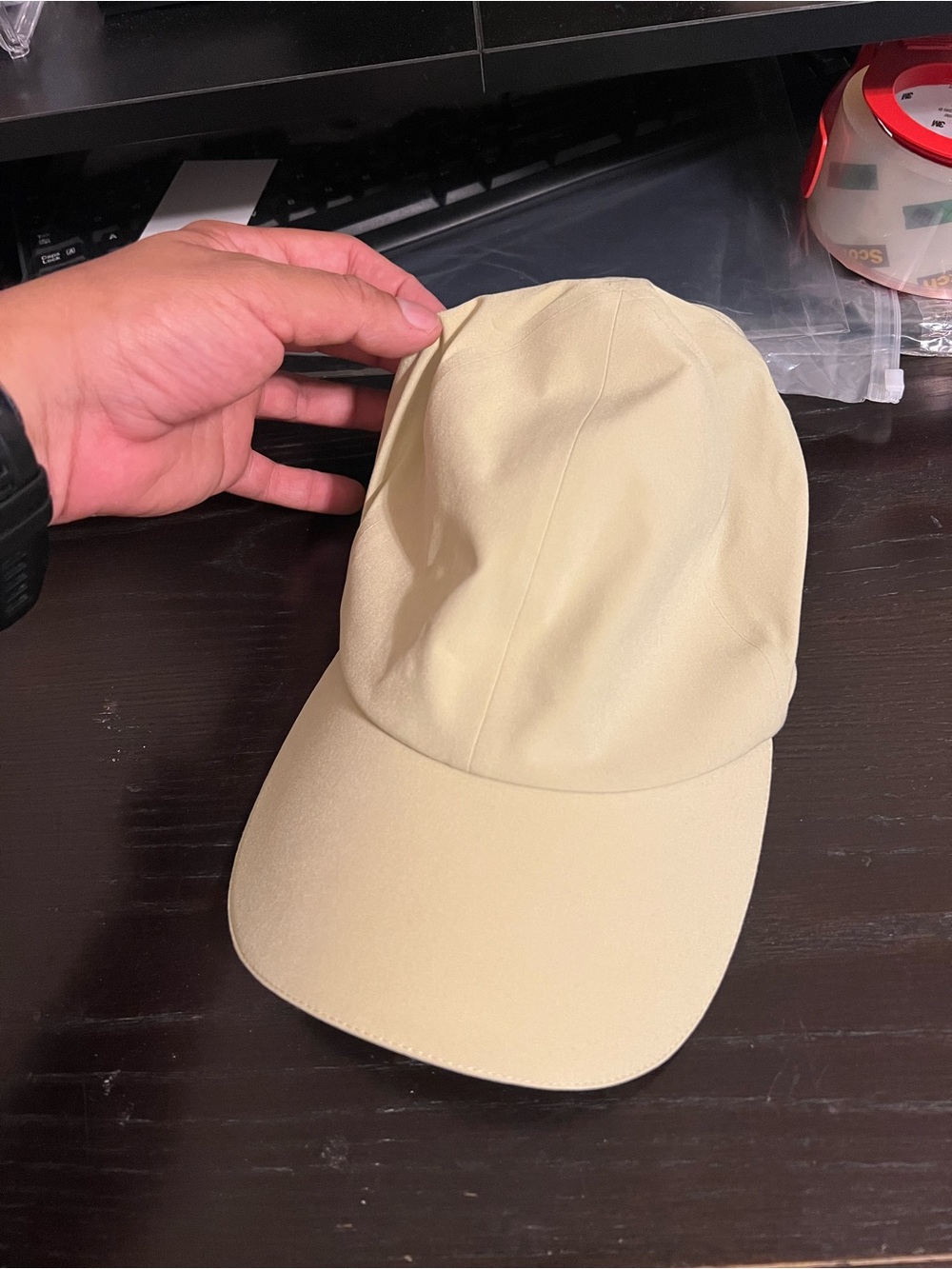 Lululemon Day shade hat